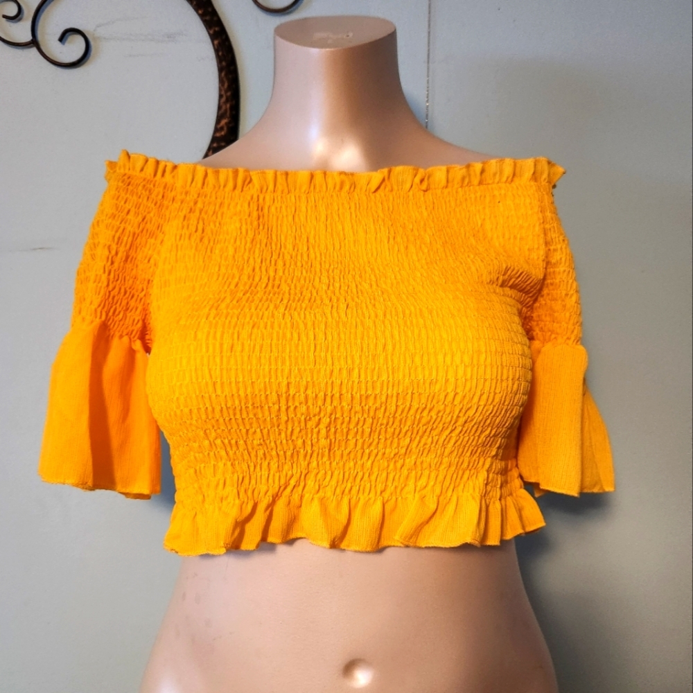 Cropped strechy blouse